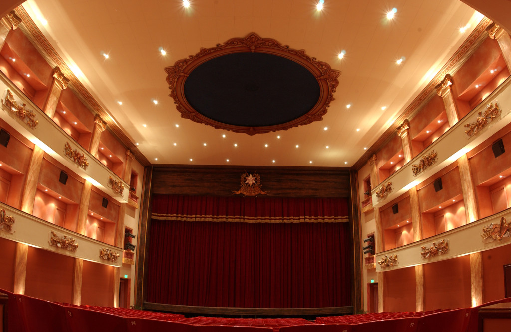 Teatru Astra Interior by Joe Attard (2)